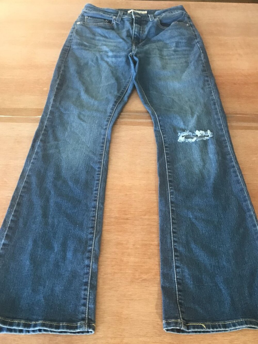 Levi's 725 Bootcut Jeans Women 29 Blue Distressed High Rise Medium Wash Slimming